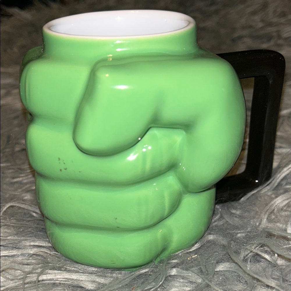 DISNEY MARVEL INCREDIBLE HULK Ceramic Green Fist-Shaped Mug